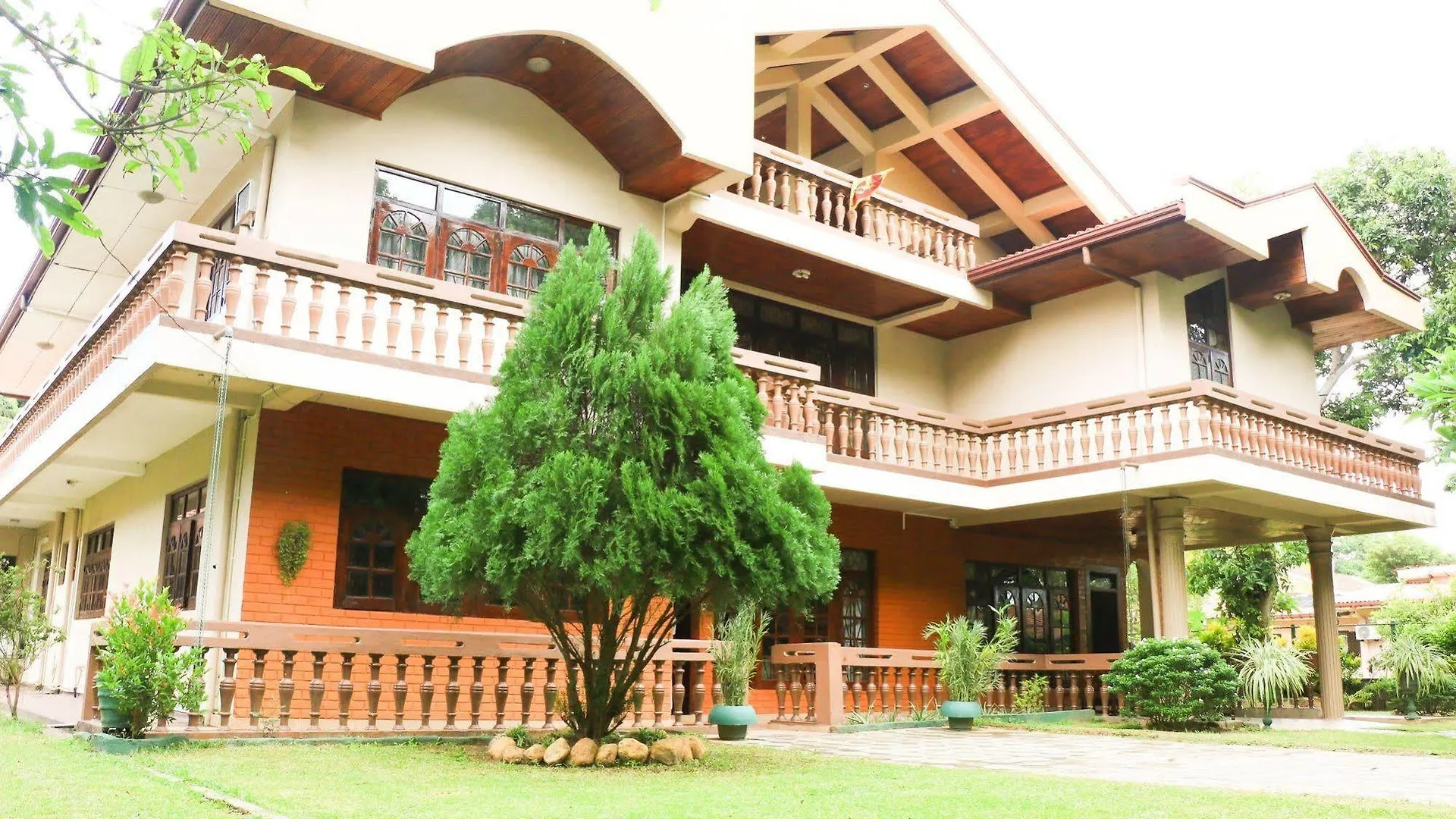 ** Guest house Woodside Villa - Negombo Sri Lanka